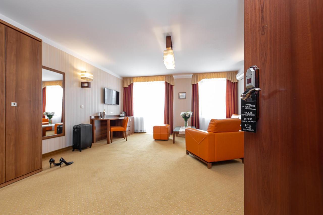 Dworek Morski Spa & Wellness 미엘노 외부 사진